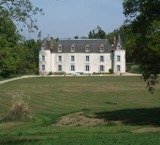 DE RAGUENEL - Le Château de la Ville Huë - Grand-mère Charlotte